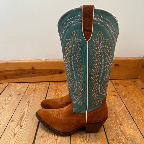 ariat ambrose tall suede boots - Picture 6 of 6